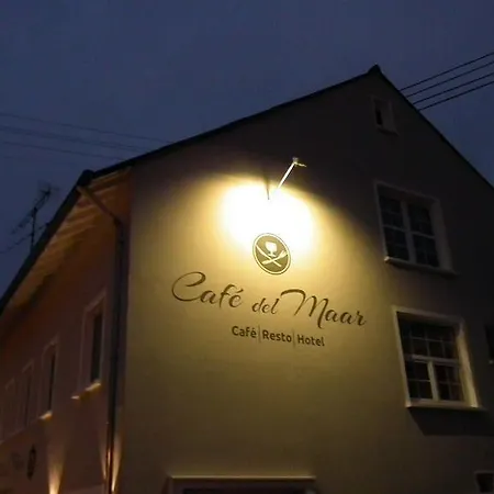 Cafe Del Maar 3*