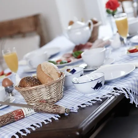 Ξενοδοχείο Cafe Del Maar 3*