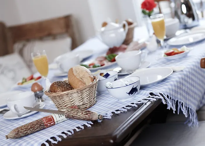 Cafe Del Maar Szálloda Schalkenmehren